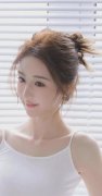 婚纱下面实空h揉搓